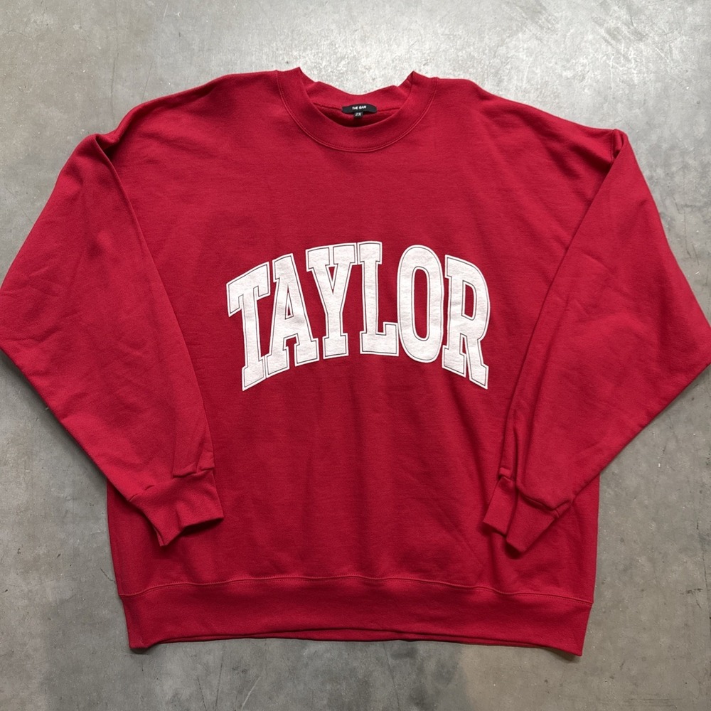 The Bar Taylor Sweatshirt Women's Oversized 2X Red Crewneck Pullover Fleece